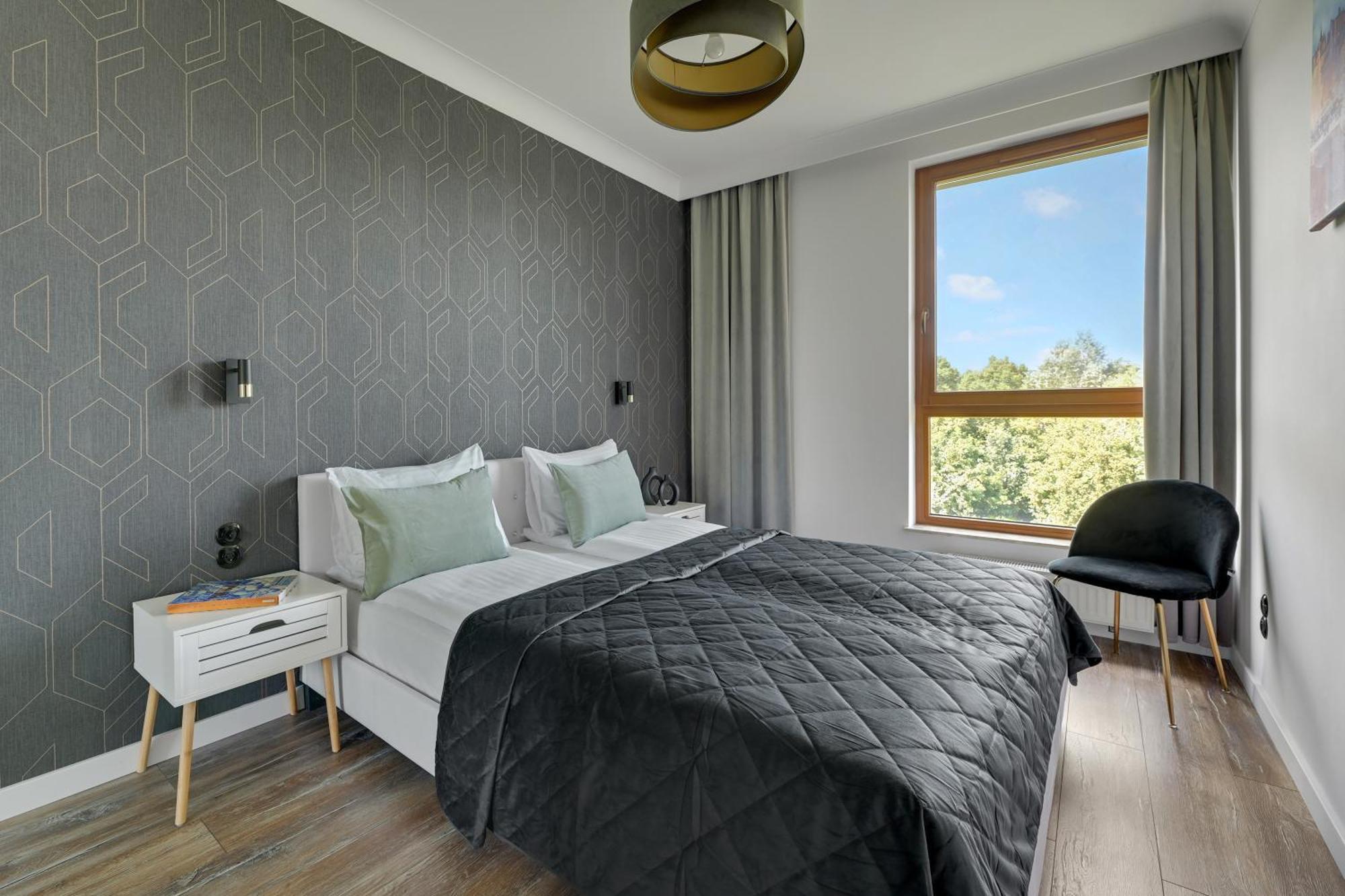Front Park Apartments With Parking By Lion Apartments Γκντανσκ Εξωτερικό φωτογραφία