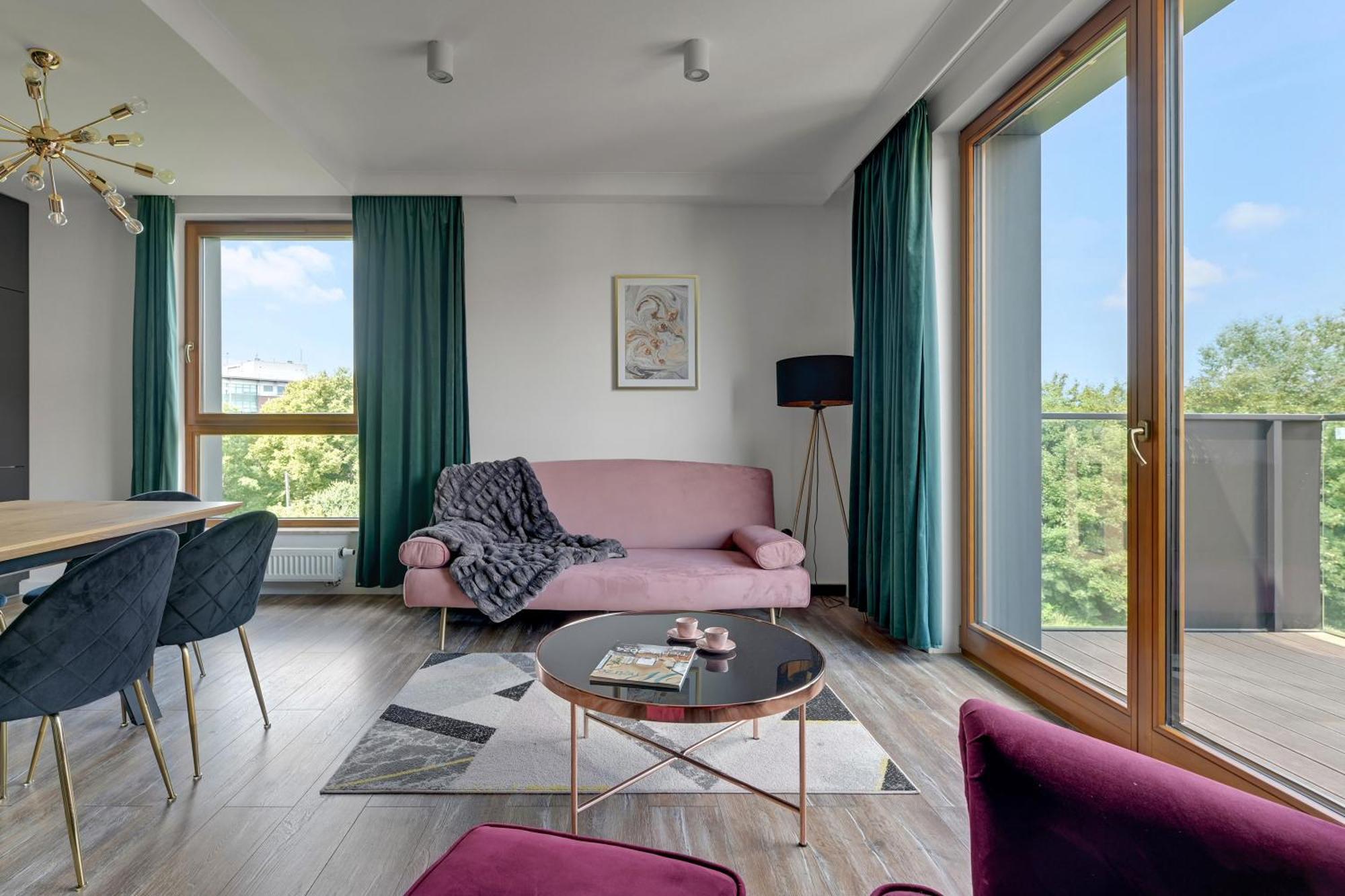 Front Park Apartments With Parking By Lion Apartments Γκντανσκ Εξωτερικό φωτογραφία
