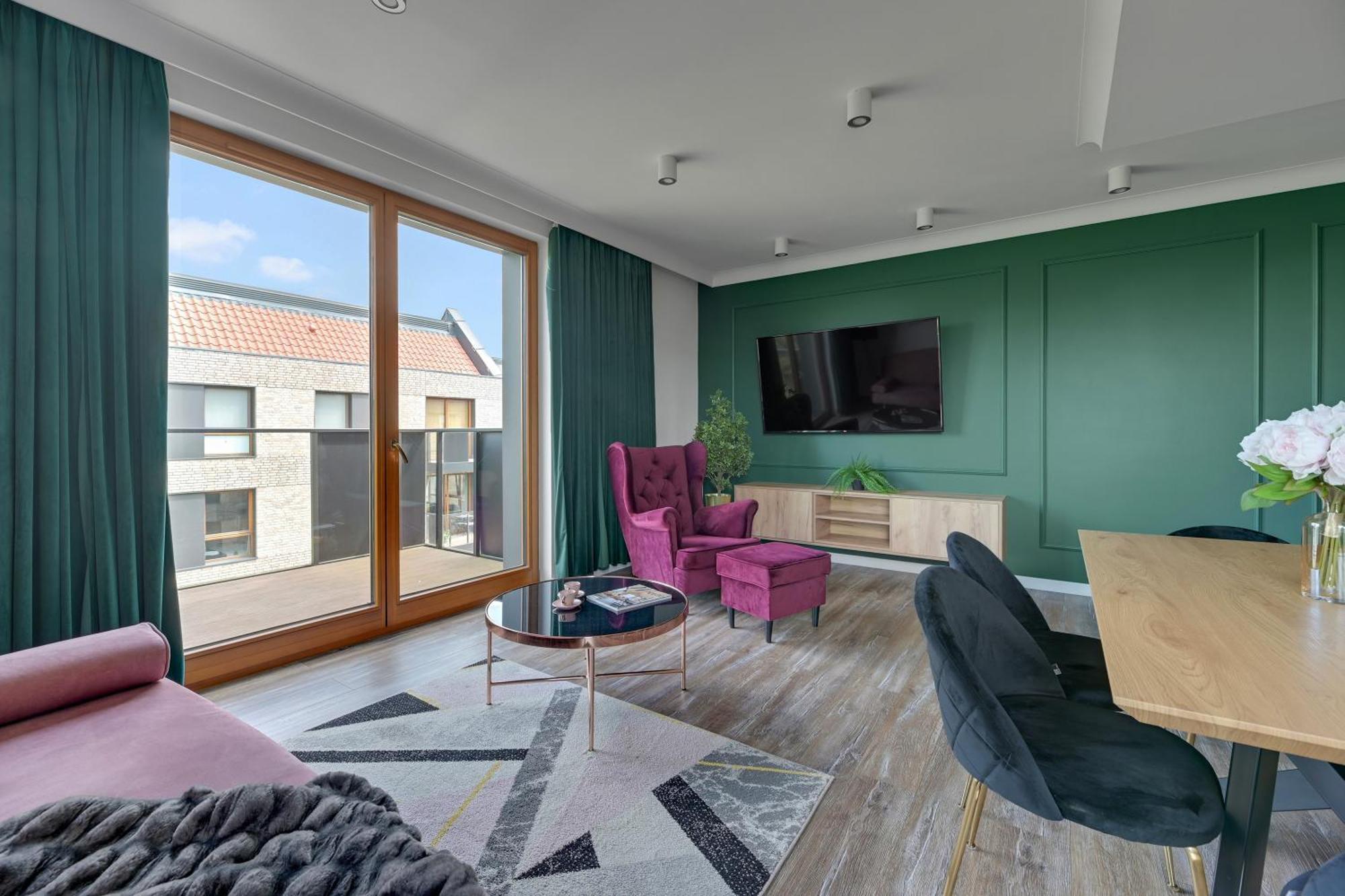 Front Park Apartments With Parking By Lion Apartments Γκντανσκ Εξωτερικό φωτογραφία