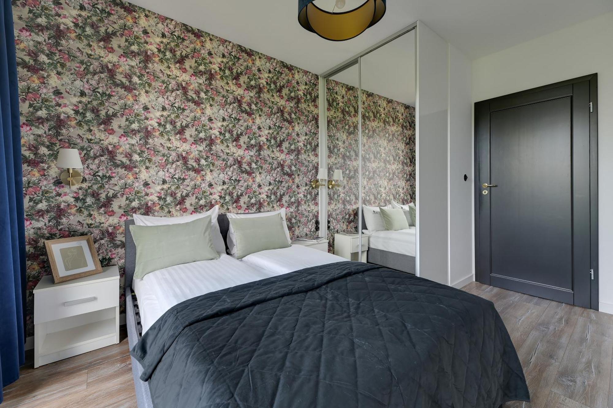 Front Park Apartments With Parking By Lion Apartments Γκντανσκ Εξωτερικό φωτογραφία