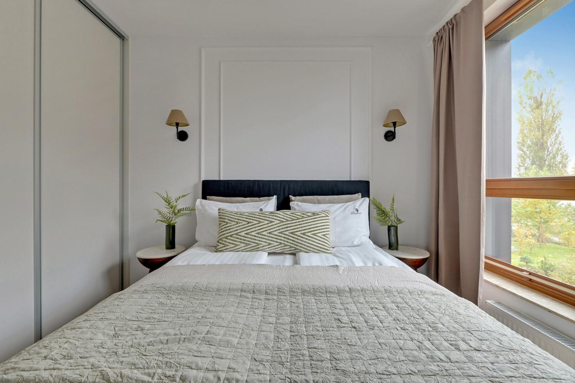Front Park Apartments With Parking By Lion Apartments Γκντανσκ Εξωτερικό φωτογραφία