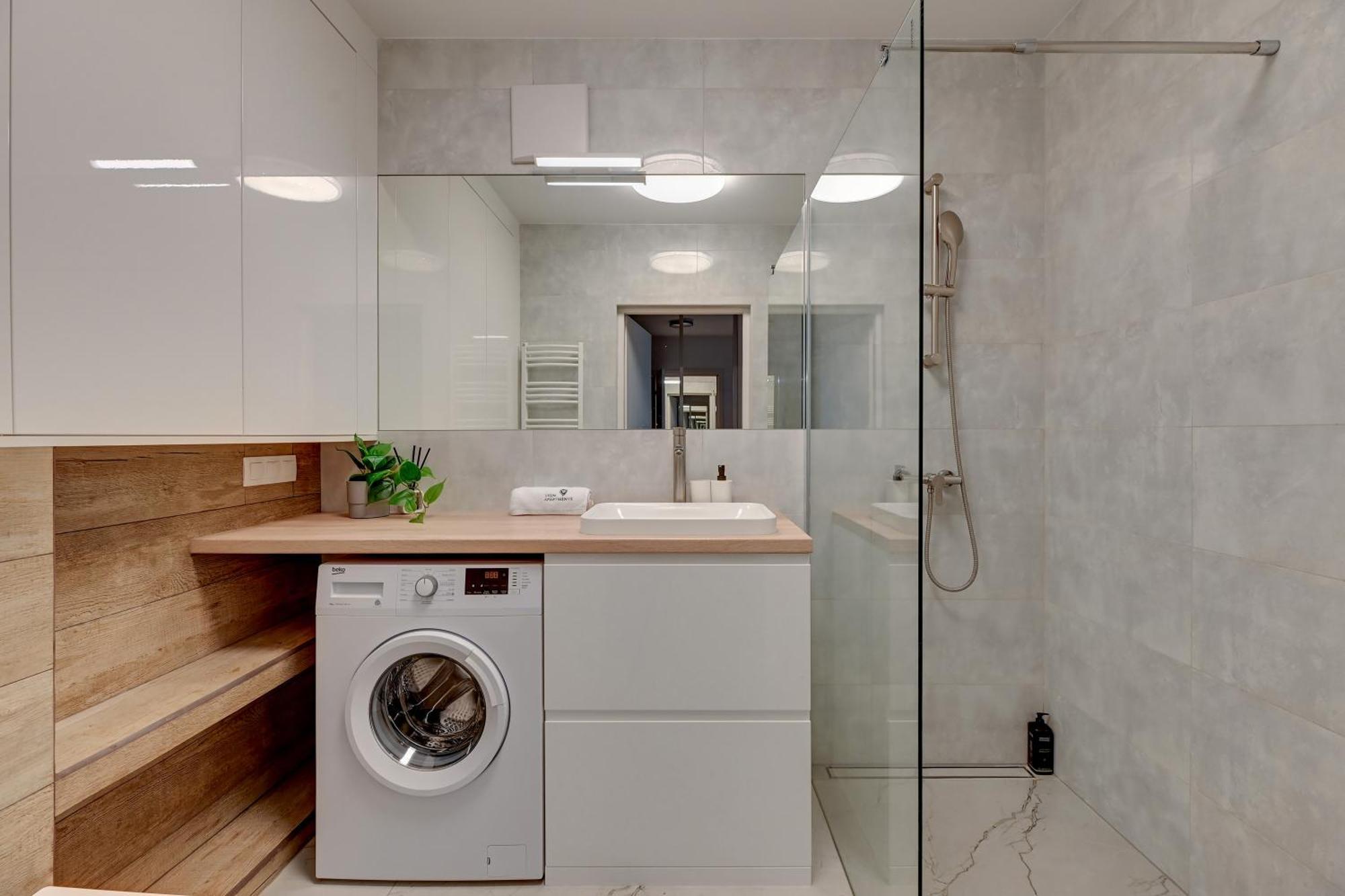 Front Park Apartments With Parking By Lion Apartments Γκντανσκ Εξωτερικό φωτογραφία